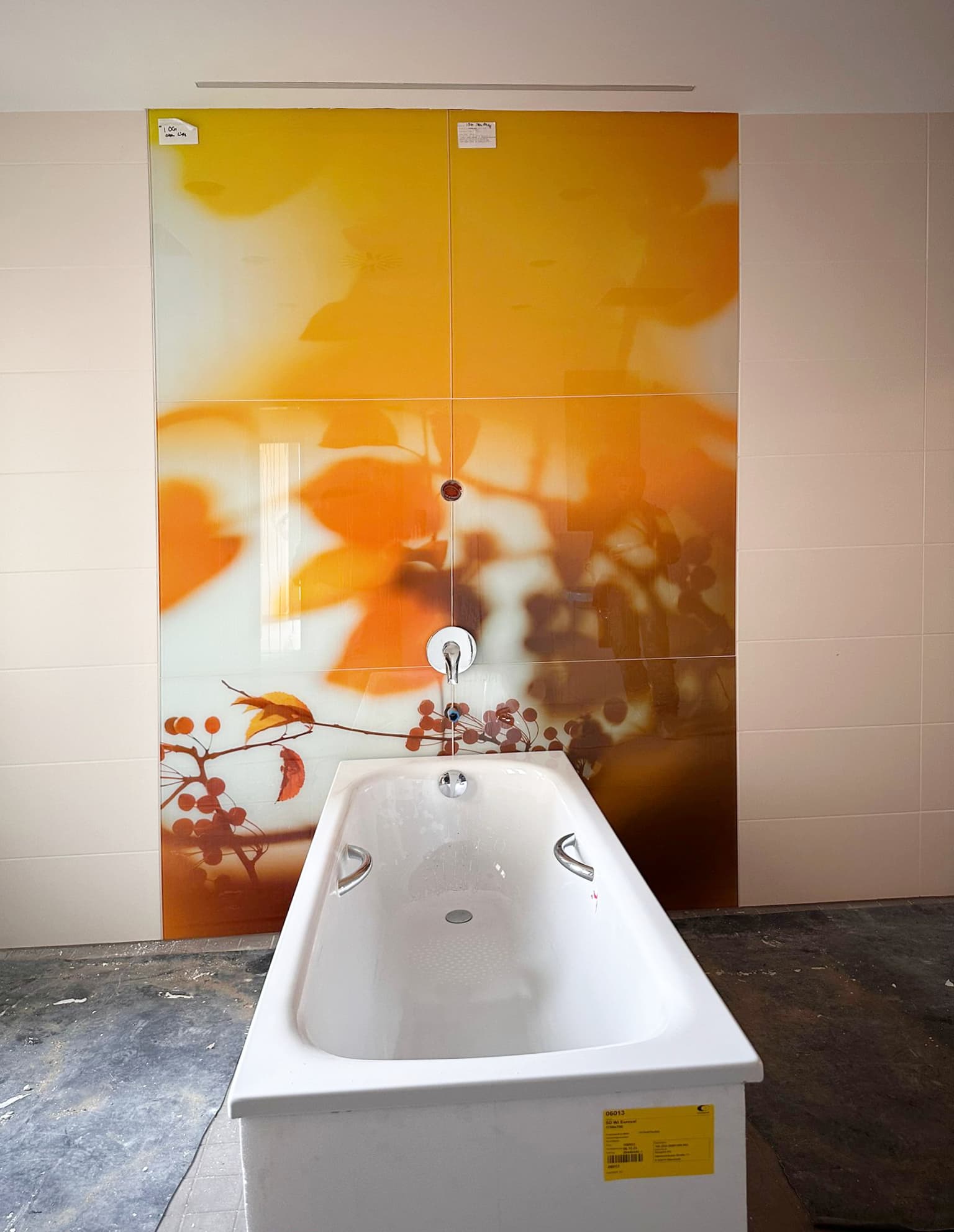 UV-printed glass bathroom tiles — ornament control design partnership Glastrix Berlin