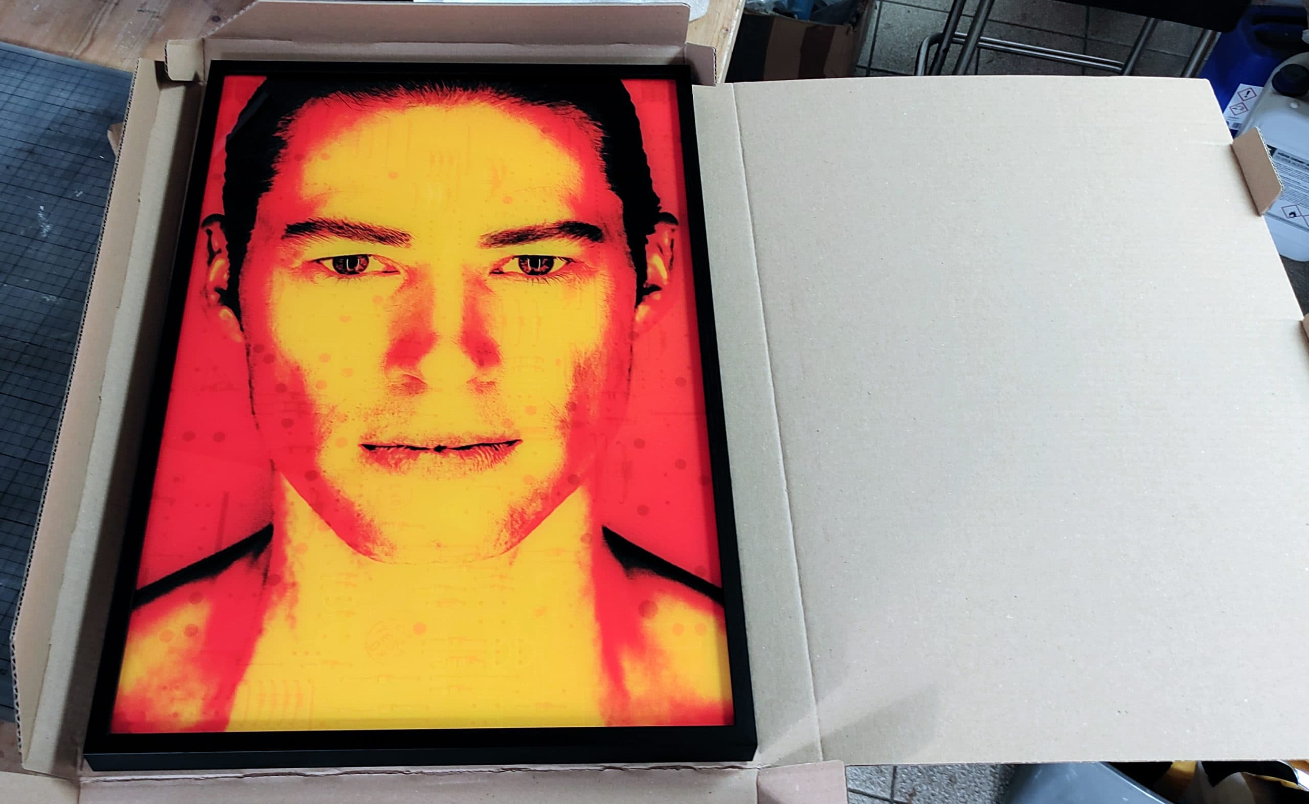 UV-printed picture frame glass β artwork by Mitja Koetter, Berlin